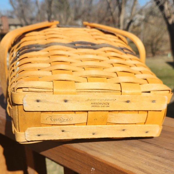 2000 Longaberger Collectors Club Membership Basket - Picture 4 of 11